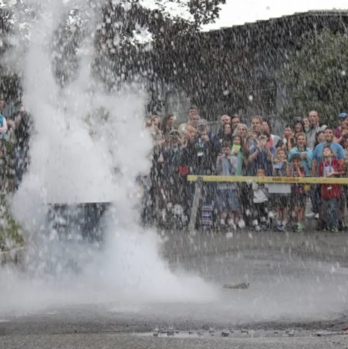 trash can volcano